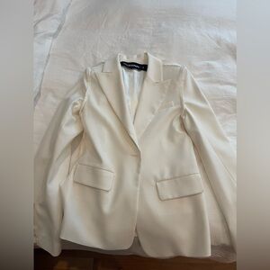 Filles Papa White Blazer with artwork in the back
